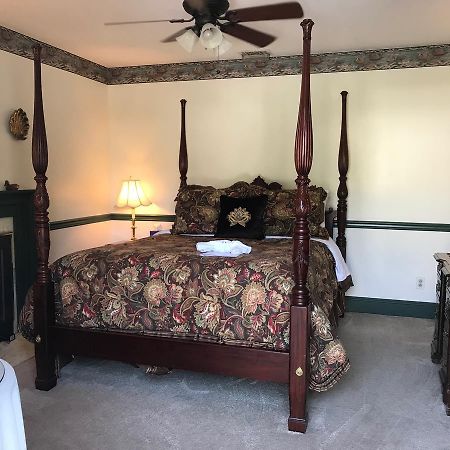 Parsonage Inn Bed And Breakfast 圣迈克尔斯 外观 照片