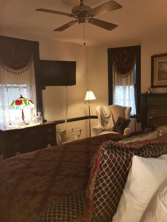 Parsonage Inn Bed And Breakfast 圣迈克尔斯 外观 照片