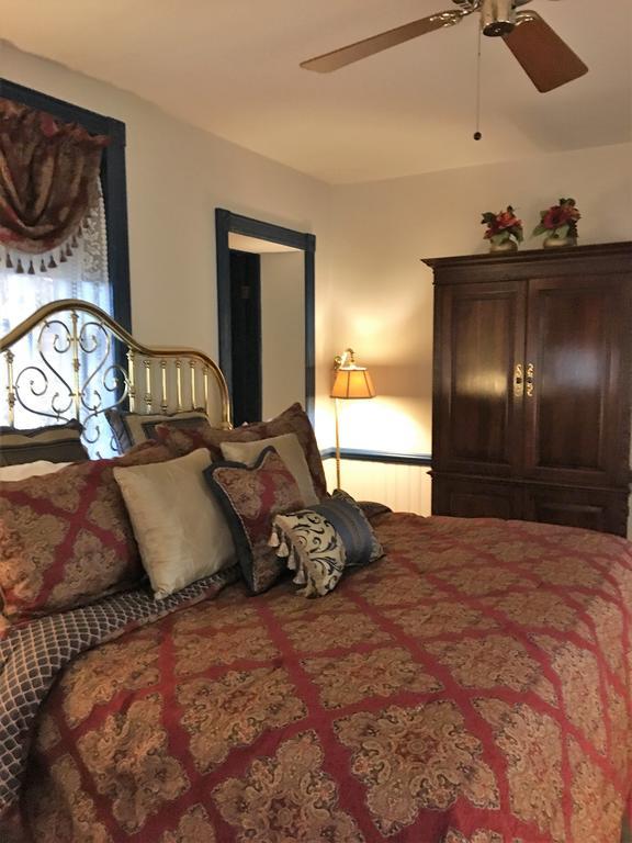 Parsonage Inn Bed And Breakfast 圣迈克尔斯 外观 照片
