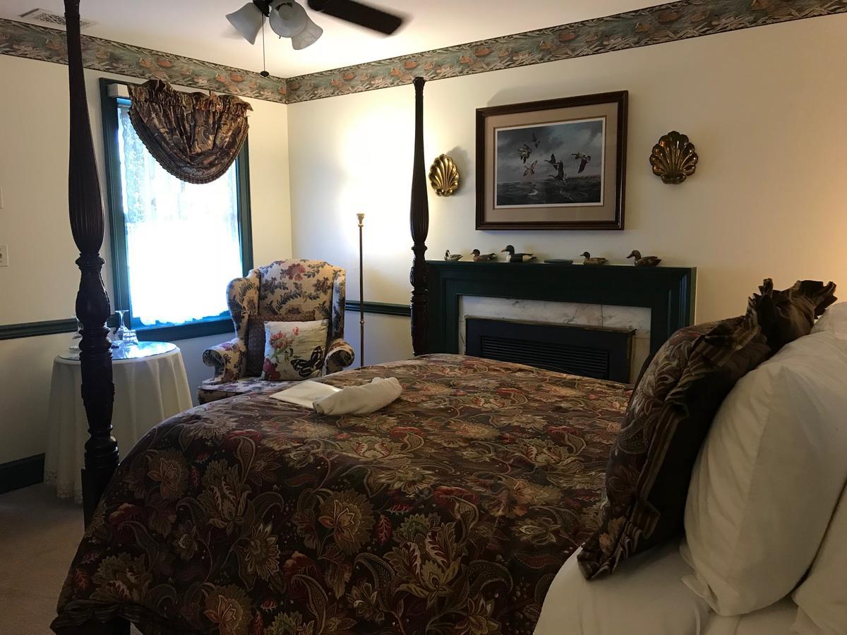 Parsonage Inn Bed And Breakfast 圣迈克尔斯 外观 照片