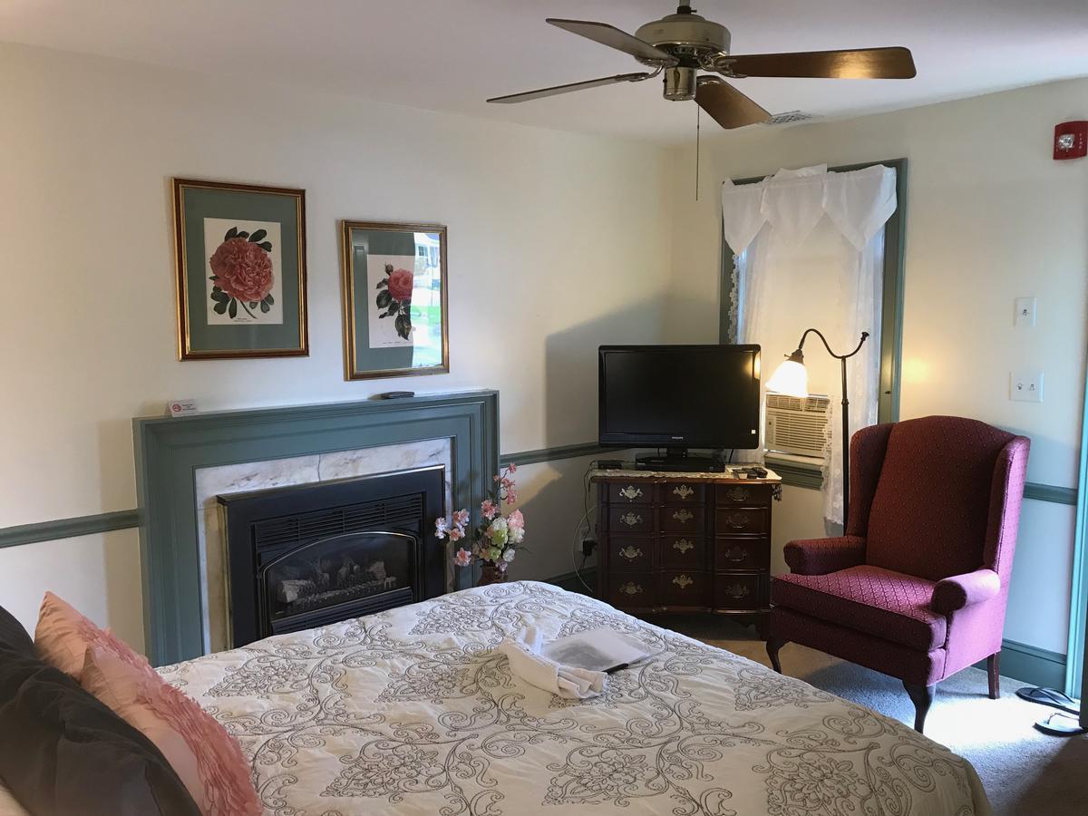Parsonage Inn Bed And Breakfast 圣迈克尔斯 外观 照片