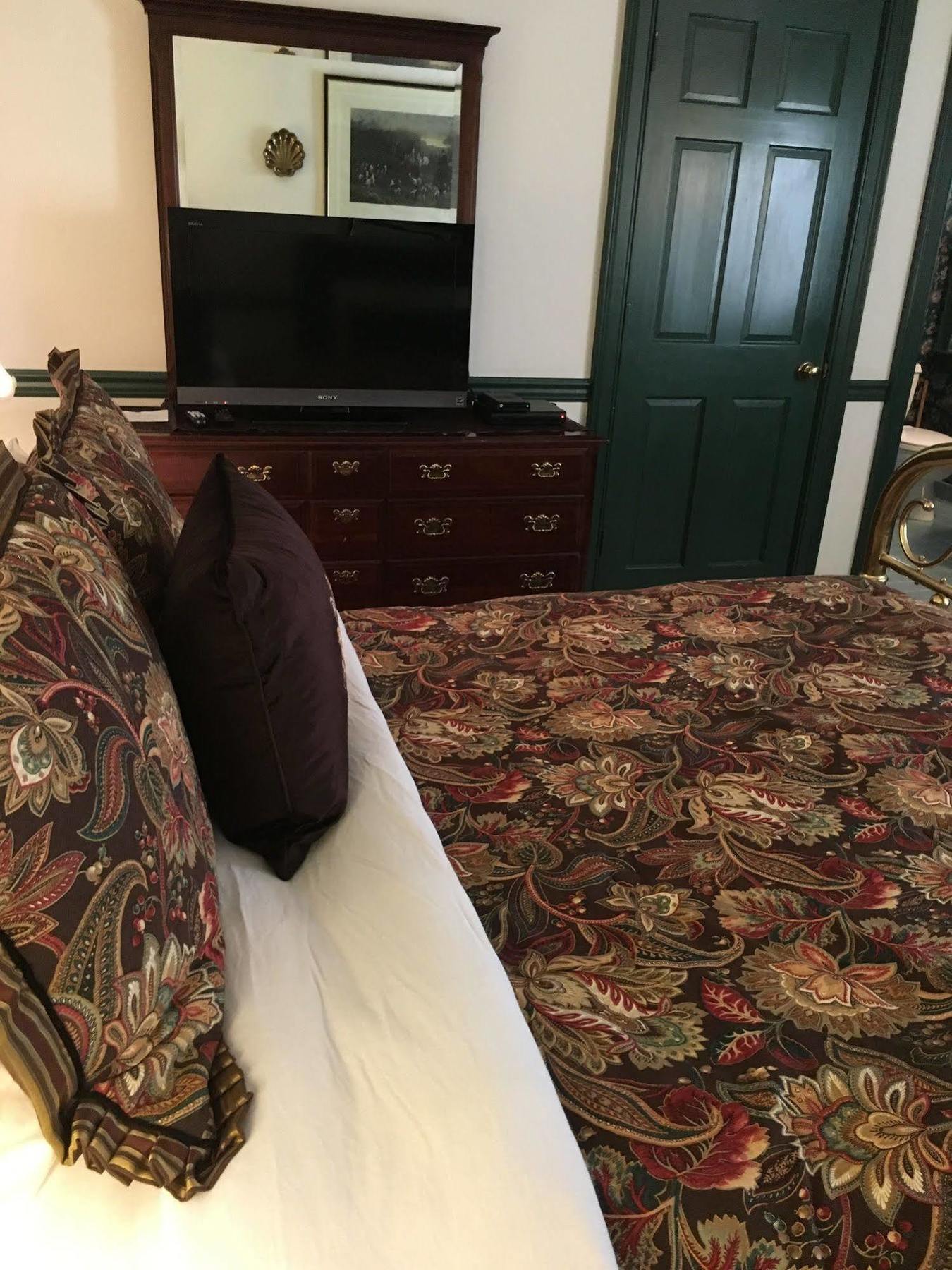 Parsonage Inn Bed And Breakfast 圣迈克尔斯 外观 照片